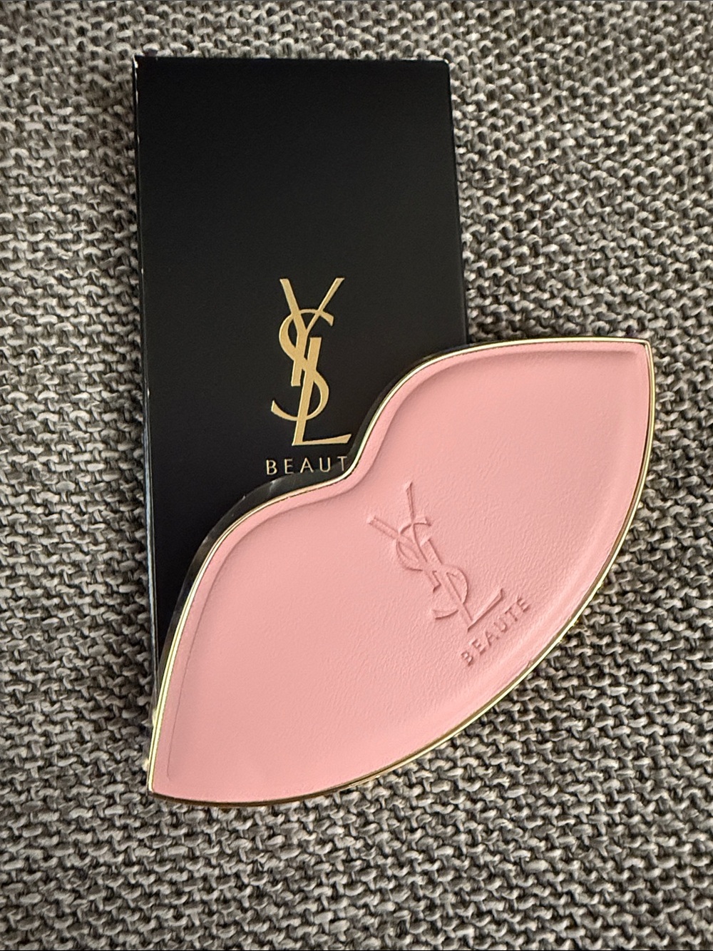 Yves Saint Laurent Lips Pocket Mini Mirror Nude Pink Authentic New